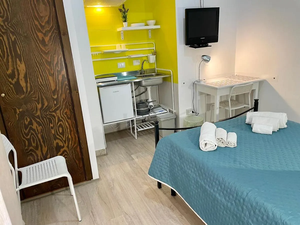 Hotel Casa Vittoria Palermo 0*,