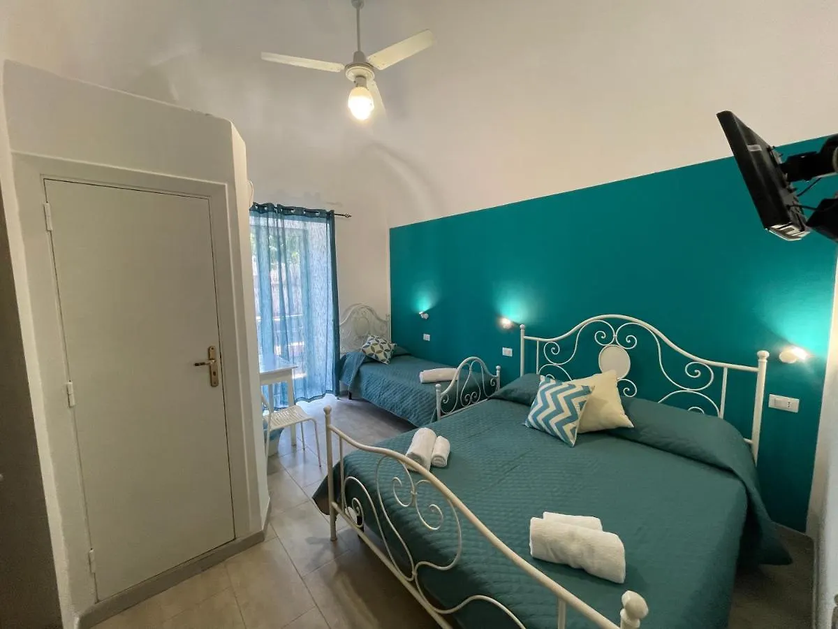 Hotel Casa Vittoria Palermo 0*,  Italia